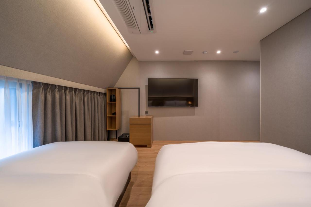 酒店 本呼尔酒店